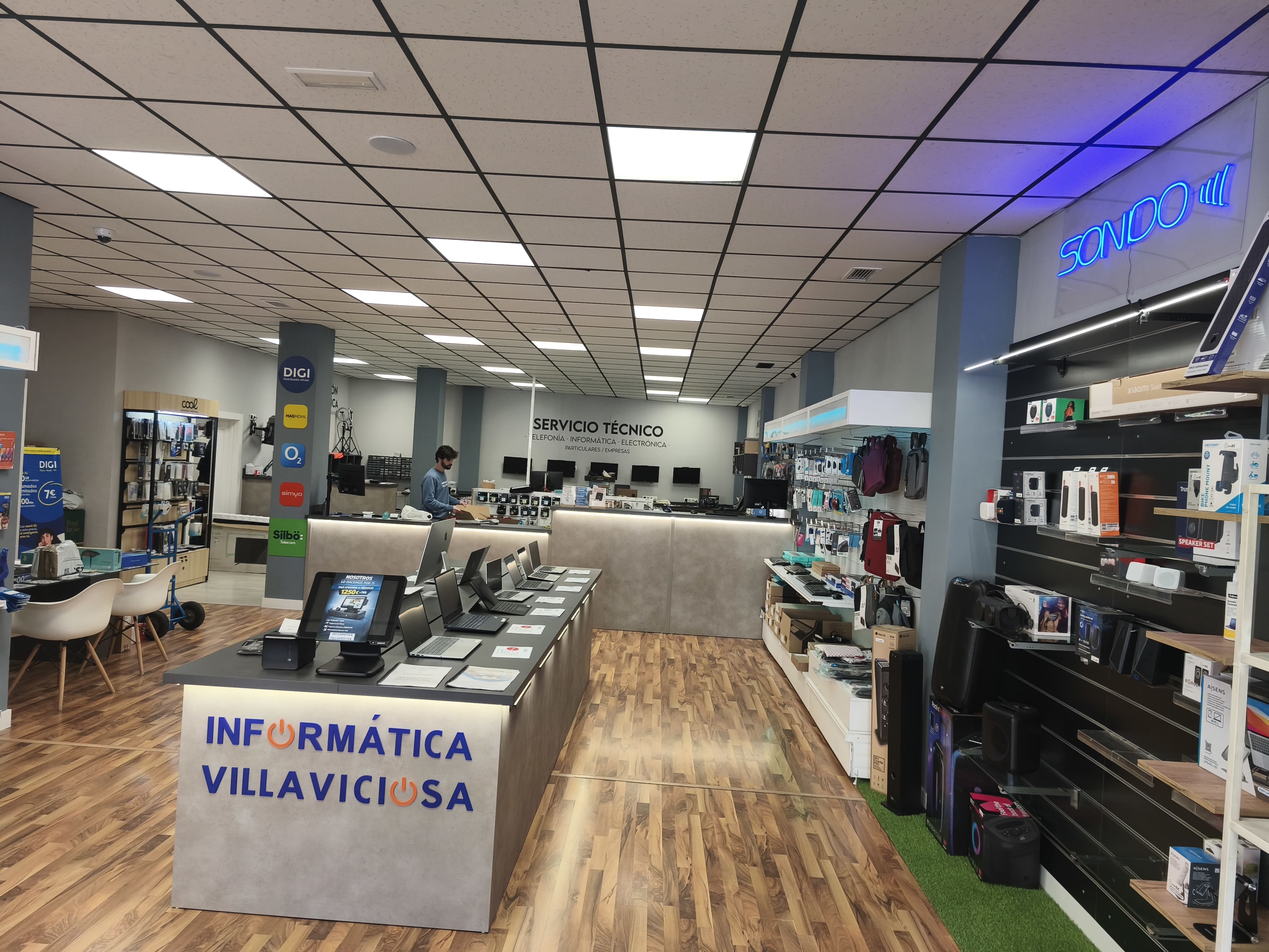 Interior de Informática Villaviciosa